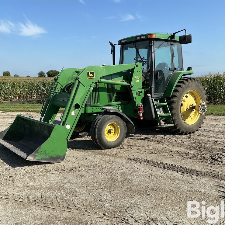 1999 JOHN DEERE 7210