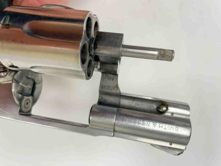 smith-&-wesson-357-mag-revolver-image-3