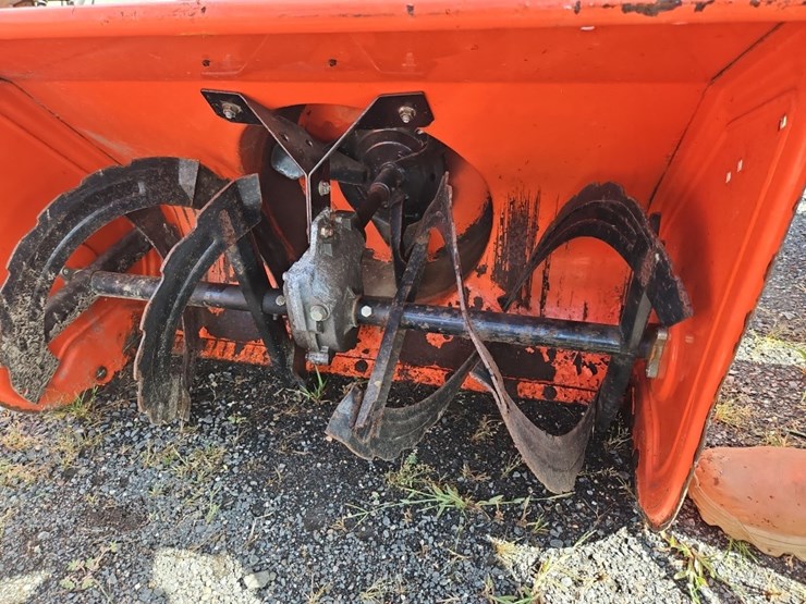 ariens-deluxe-30-snow-blower-image-5