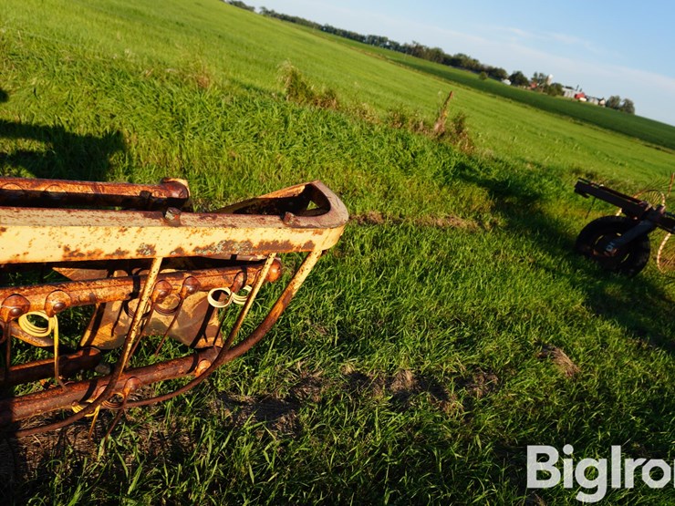 new-holland-56b-image-16