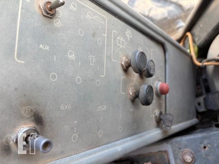 1998-komatsu-gd530a-2cy-image-14