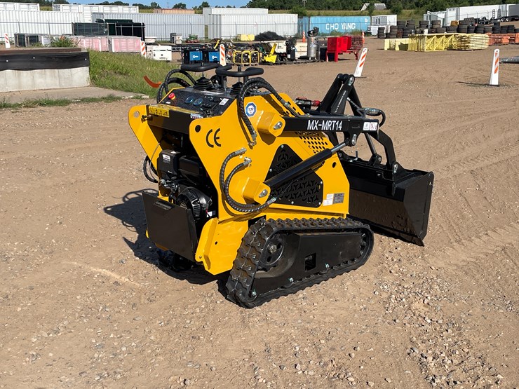 #9466-•-unused-2025-agt-compact-track-loader-image-5