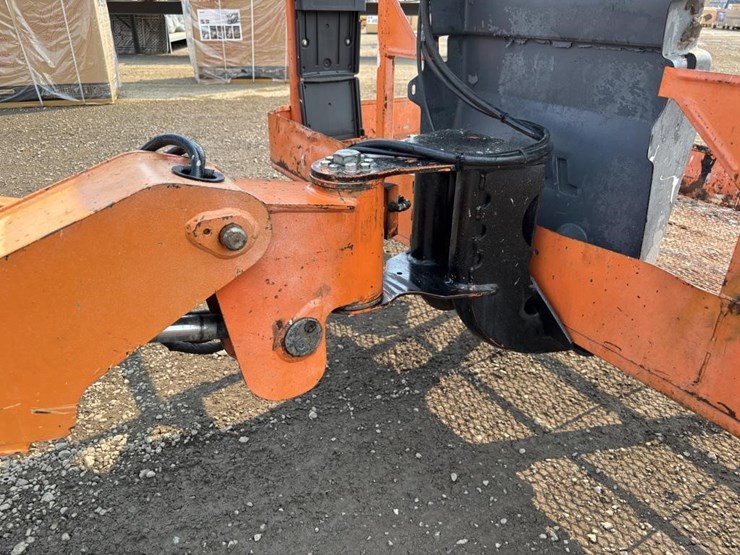 2007-jlg-400s-image-13