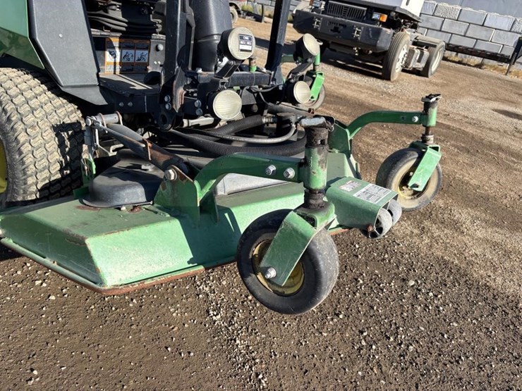2013-john-deere-1600-turbo-image-12