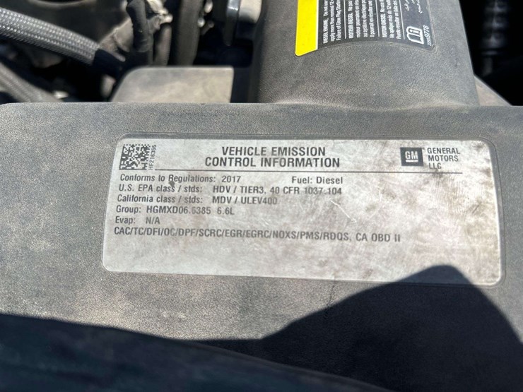 2017-chevrolet-silverado-3500-image-10