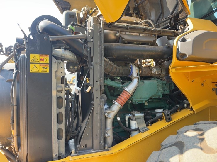 2018-volvo-l70h-image-22
