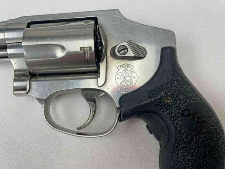 smith-&-wesson-357-mag-revolver-image-10