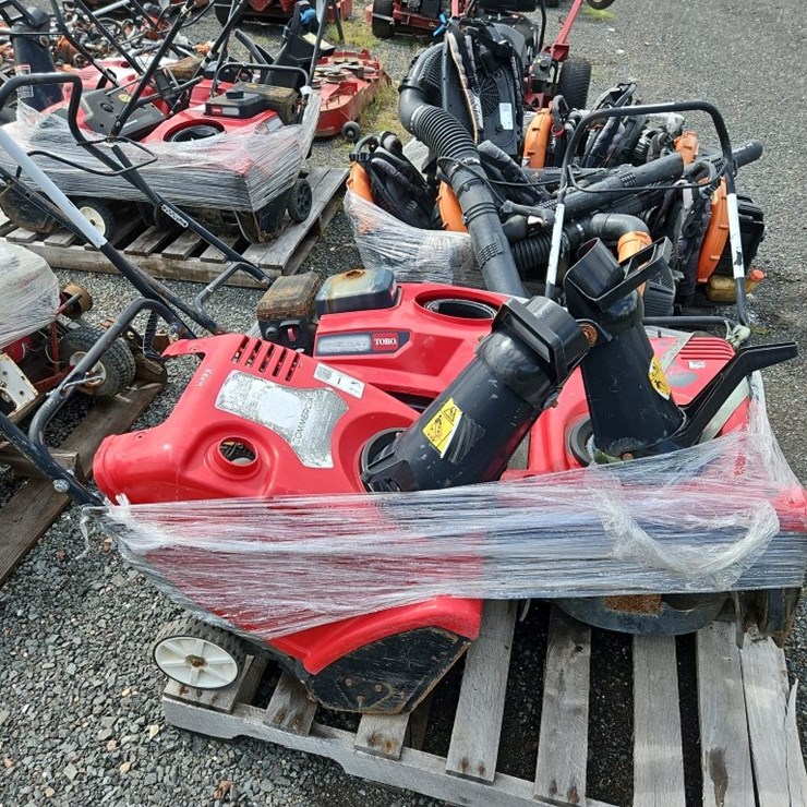 QUANTITY OF TORO SNOW THROWERS