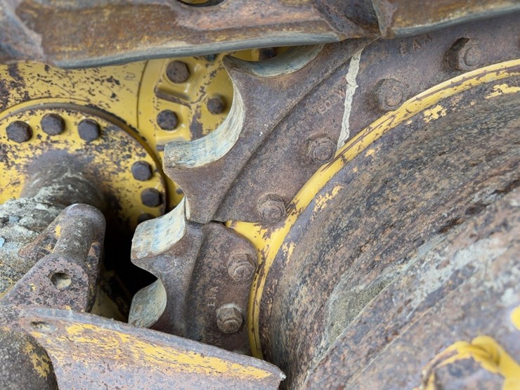 2016-caterpillar-d6k2-xl-image-25