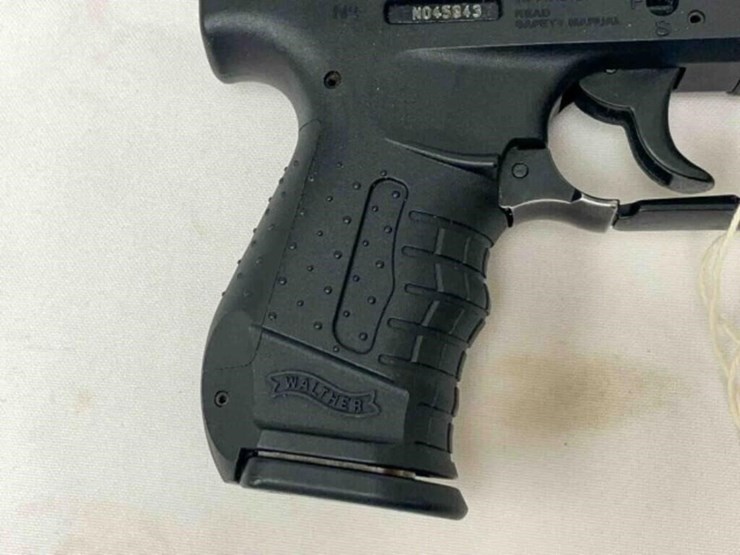 walther-.22-pistol-image-8