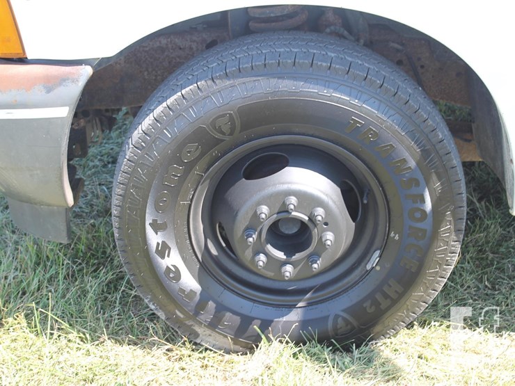 1901-ford-f250-image-6