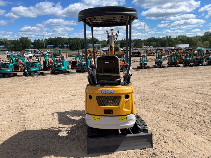 #9433-•-2025-unused-cfg-mini-excavator-image-3