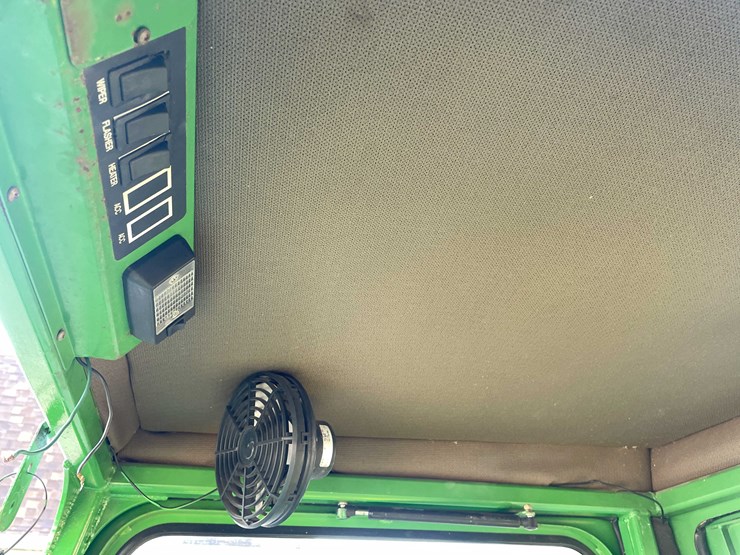 john-deere-445-image-25