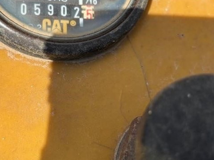 1997-caterpillar-cb-224c-image-7