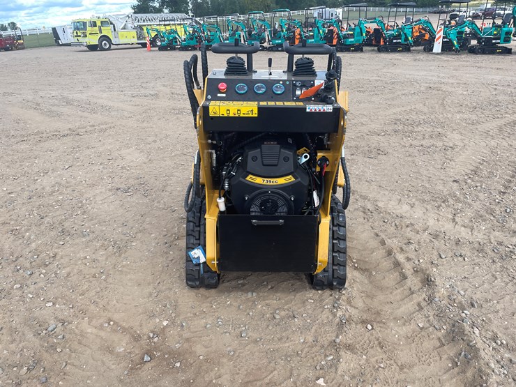 #9463-•-unused-2025-agt-compact-track-loader-image-4