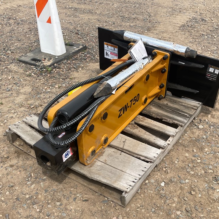 #3062 • Unused 2025 Wolverine Skid Steer Concrete Breaker Attachment