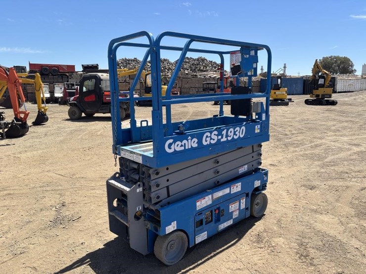 2017-genie-gs1930-image-3