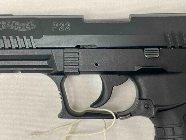 walther-.22-pistol-image-5