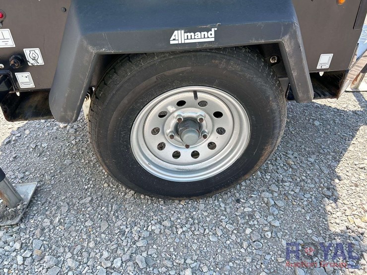 2019-allmand-bros-night-lite-v-series-image-16