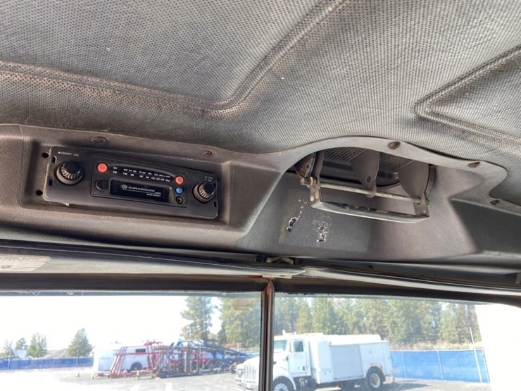 1988-mack-rd686s-image-21