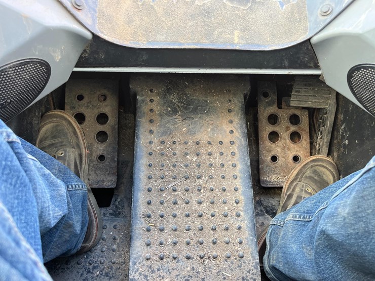 2018-bobcat-s570-image-13