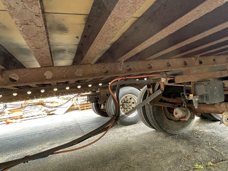 2012-utility-van-image-28