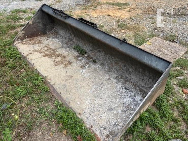 caterpillar-292-9270-86"-skid-steer-bucket-image-3