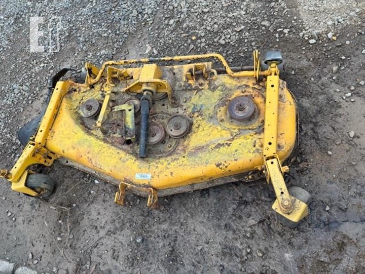 cub-cadet-48"-mowing-deck-image-1