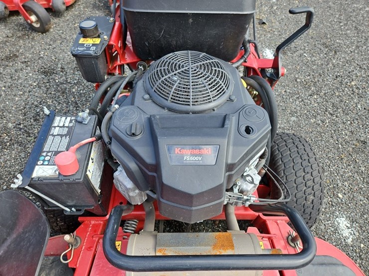 exmark-turf-tracer-walk-behind-mower-image-7