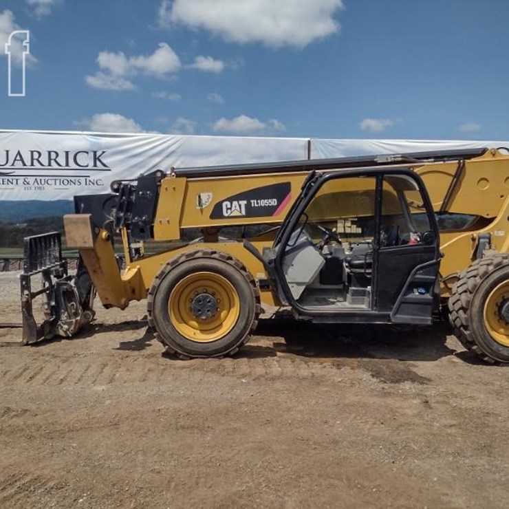 2017 CATERPILLAR TL1055D