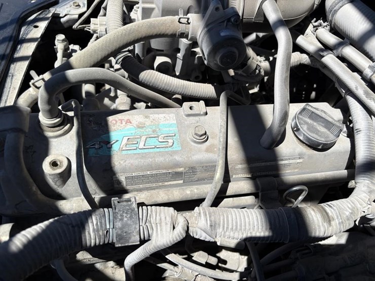 2018-toyota-8fgu30-image-38