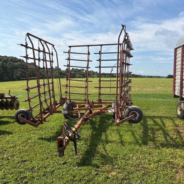 McFarlane 30' Folding Drag