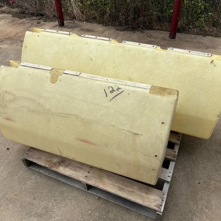 Misc IH Fertilizer Boxes