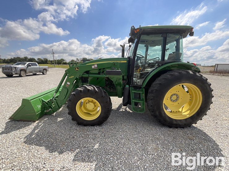 2015-john-deere-6130d-image-8