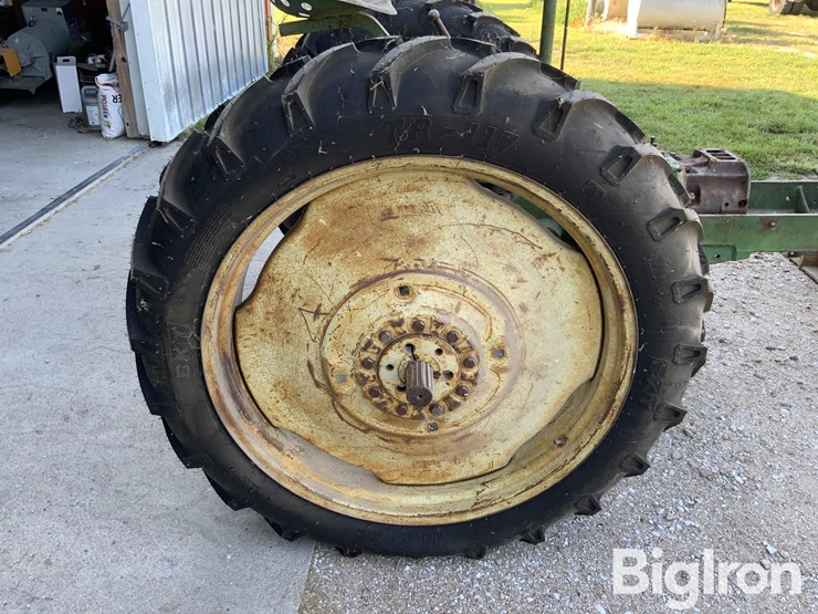 1944-john-deere-b-image-15