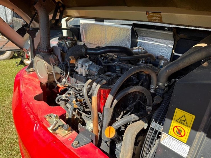 takeuchi-tb290-image-32