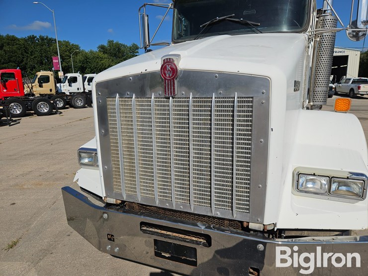 2007-kenworth-t800-image-11