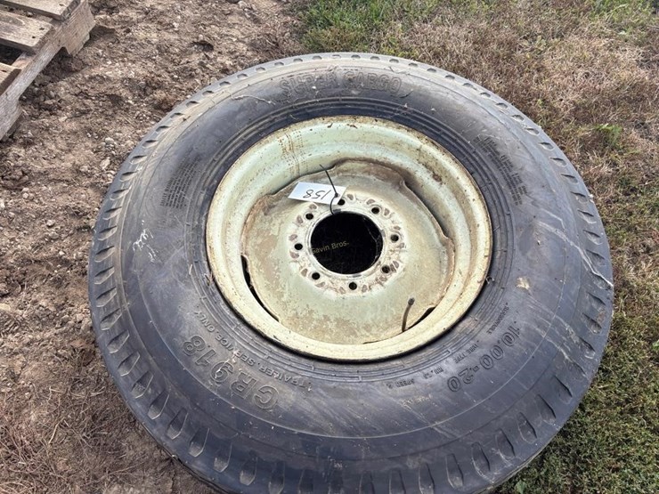 (1)-10.00---20-tire-w/rim-image-3