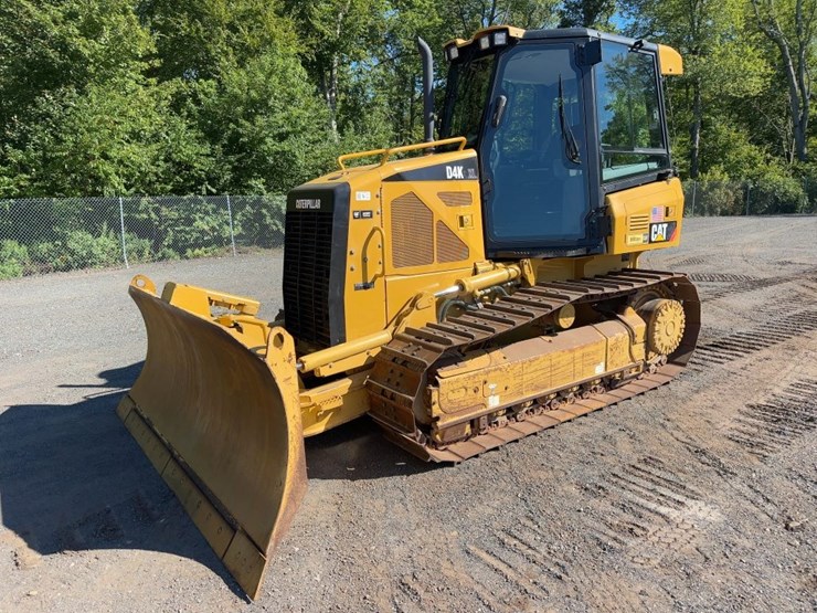 2011-caterpillar-d4k-xl-image-1