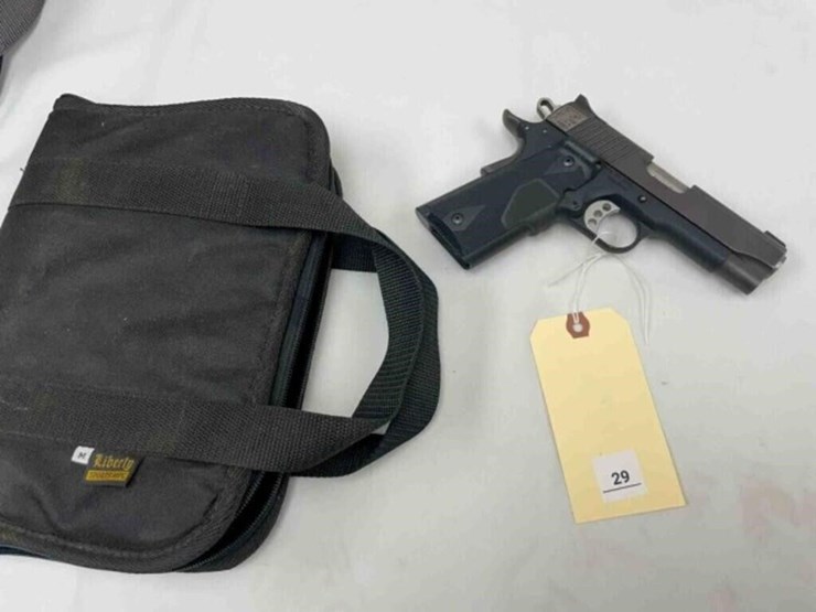 kimber-45-acp-pistol-image-1