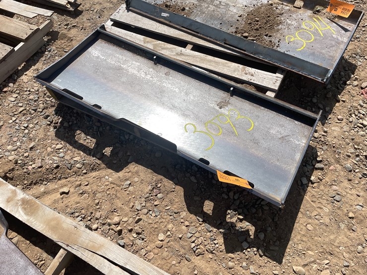 #3093-•-unused-2025-wolverine-universal-quick-attach-mount-plate-image-2