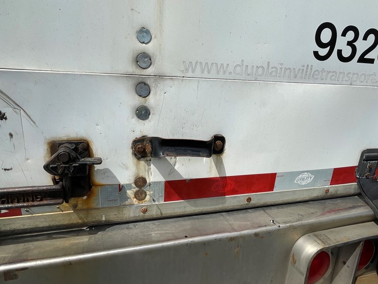 2014-utility-van-image-11