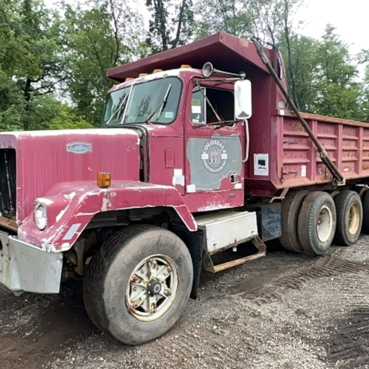 1986 AUTOCAR DS6 TRI/A DUMP TRUCK