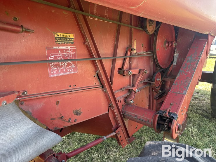 1990-case-ih-1680-image-15