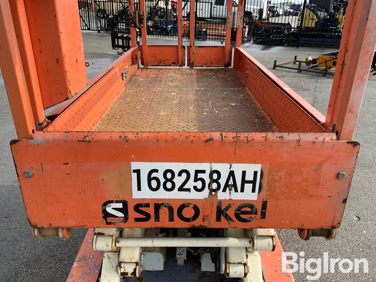 2016-snorkel-s3219e-image-11