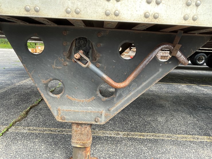 2014-utility-van-image-36