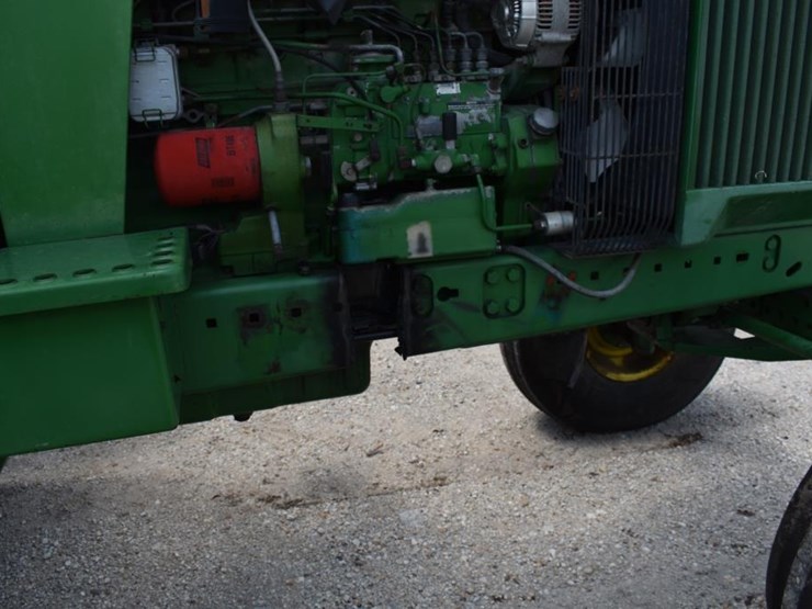 john-deere-4755-image-4