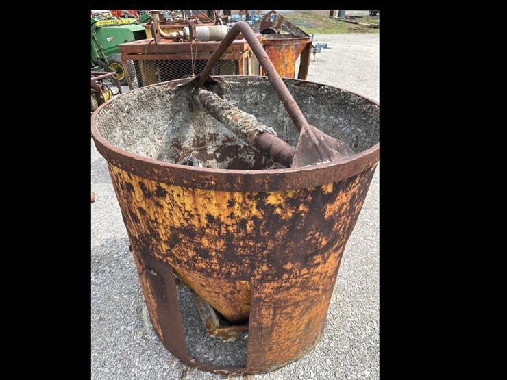 #92-•-concrete-bucket-image-4