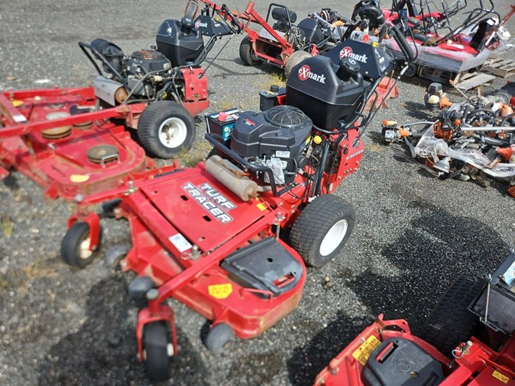 exmark-turf-tracer-walk-behind-mower-image-1