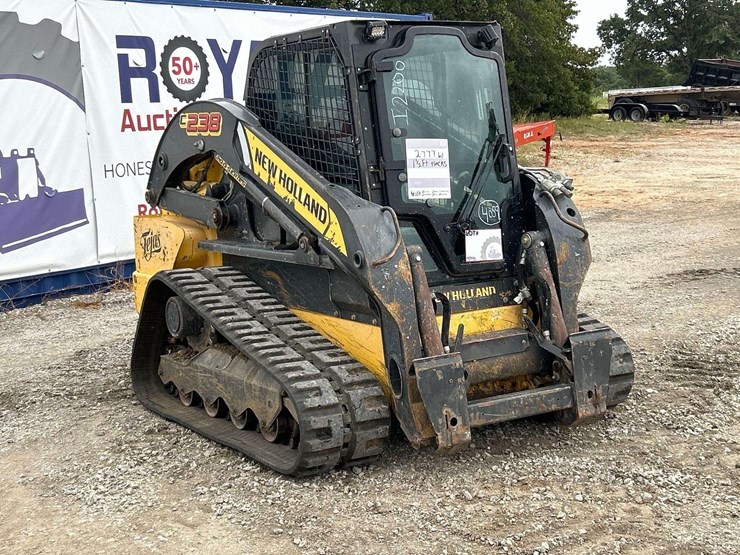 new-holland-c238-image-3